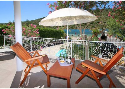 26731124_757000701166541_4811875060851287583_n