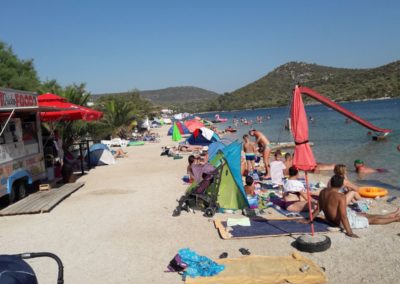 5c185dae-998a-4880-a988-797f3302bd0c