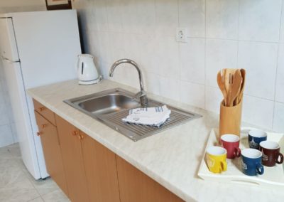 bbf5ceec-4726-426a-bbfb-d6b550ba200e